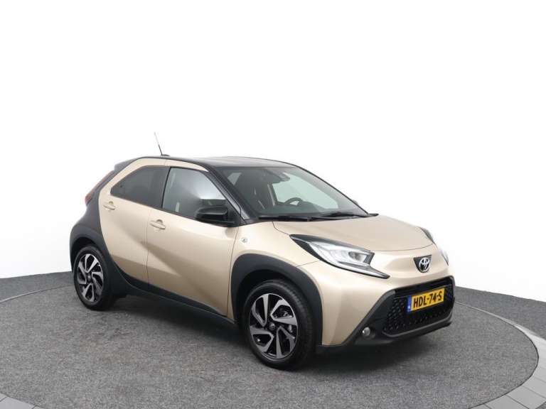 Toyota Aygo X - 1.0 VVT-i MT Pulse 13
