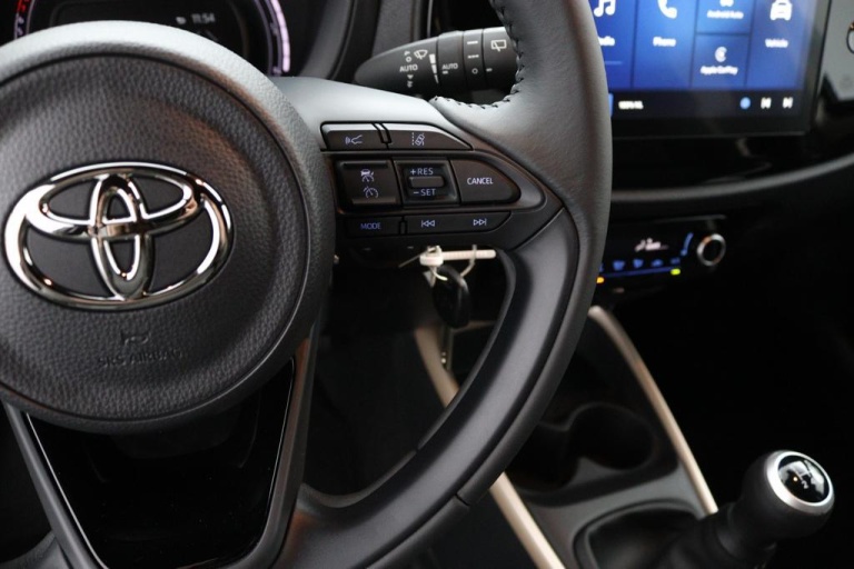 Toyota Aygo X - 1.0 VVT-i MT Pulse 19