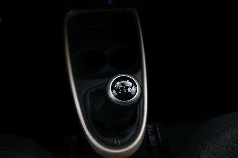 Toyota Aygo X - 1.0 VVT-i MT Pulse 25