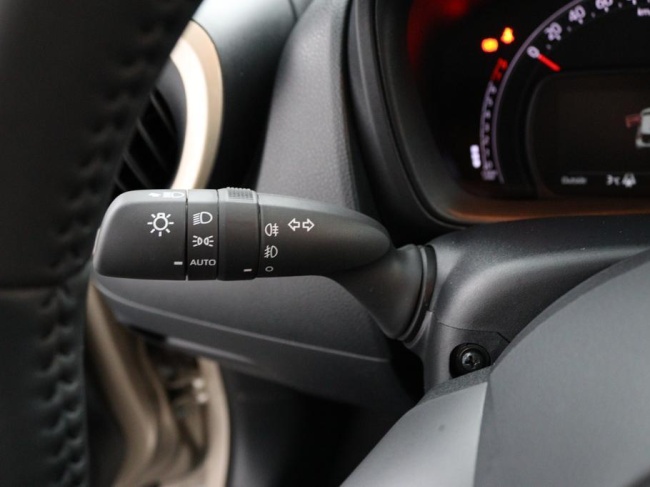 Toyota Aygo X - 1.0 VVT-i MT Pulse