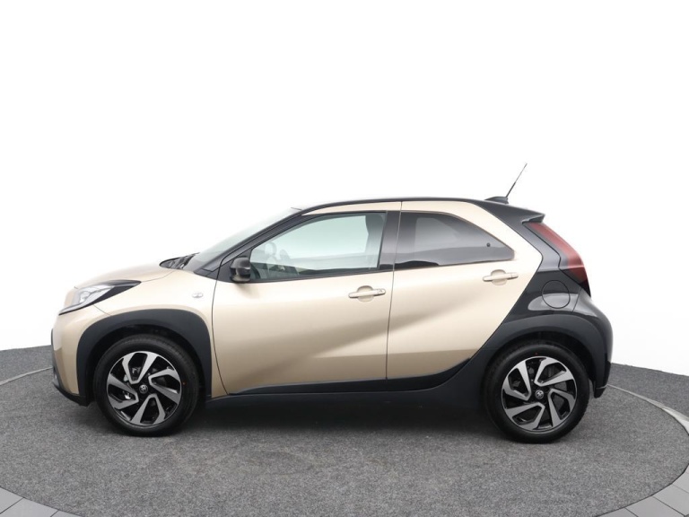Toyota Aygo X - 1.0 VVT-i MT Pulse 3