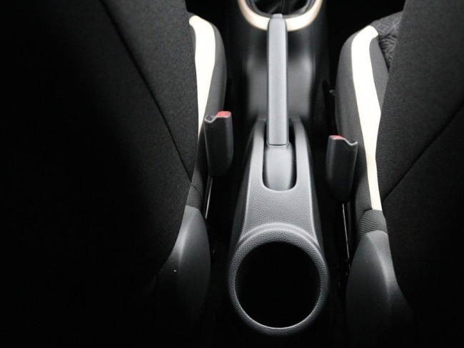 Toyota Aygo X - 1.0 VVT-i MT Pulse