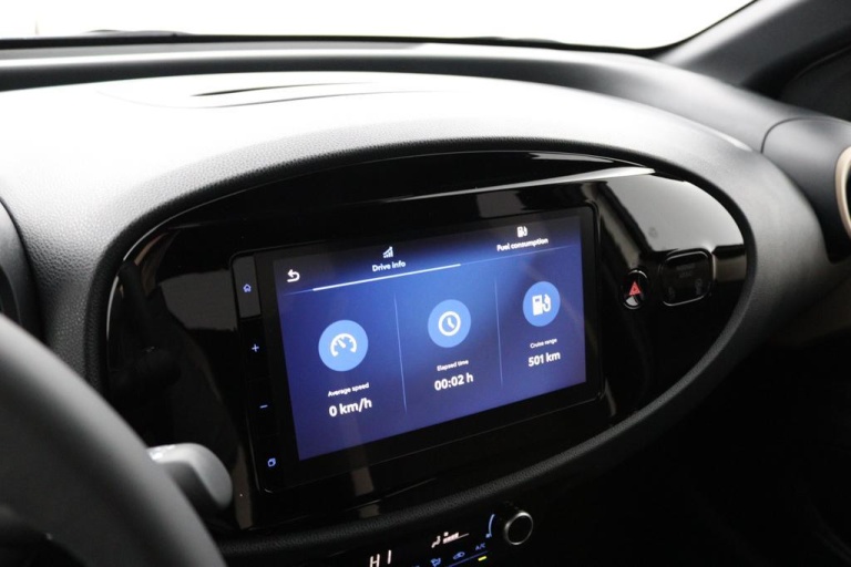 Toyota Aygo X - 1.0 VVT-i MT Pulse 40