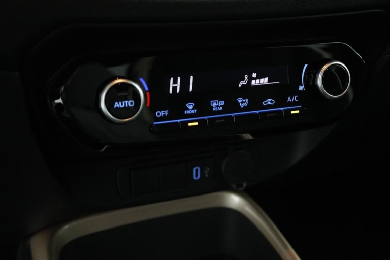 Toyota Aygo X - 1.0 VVT-i MT Pulse 6