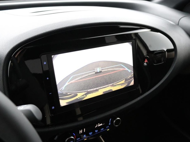 Toyota Aygo X - 1.0 VVT-i MT Pulse