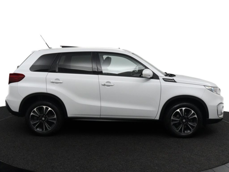 Suzuki Vitara - 1.0 Boosterjet Stijl 6