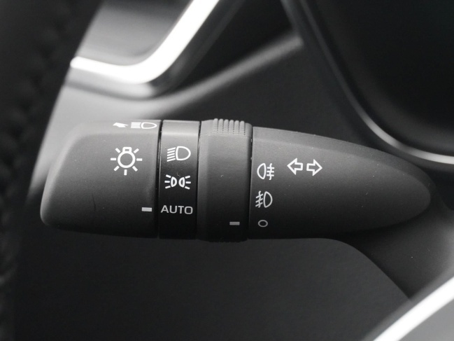 Toyota Corolla Touring Sports - Hybrid 140 17