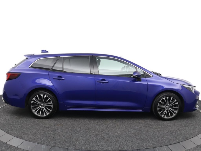 Toyota Corolla Touring Sports - 1.8 Hybrid First Edition 13