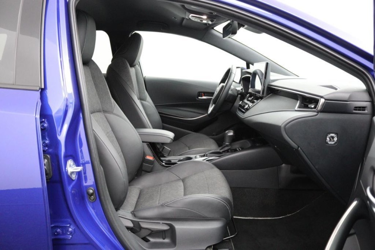 Toyota Corolla Touring Sports - 1.8 Hybrid First Edition 22