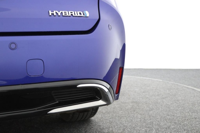 Toyota Corolla Touring Sports - 1.8 Hybrid First Edition 39