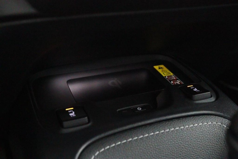 Toyota Corolla Touring Sports - 1.8 Hybrid First Edition 46