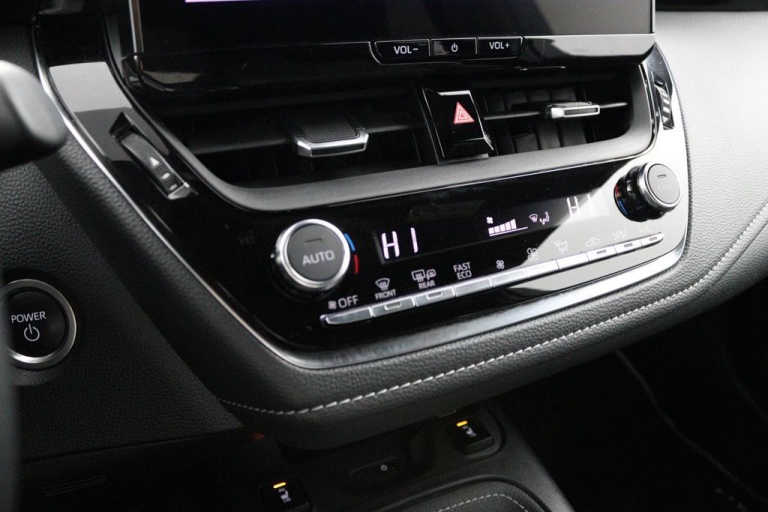 Toyota Corolla Touring Sports - 1.8 Hybrid First Edition 7