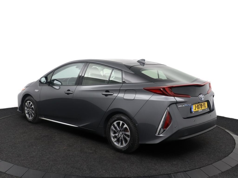 Toyota Prius - 1.8 Plug-in Executive 12