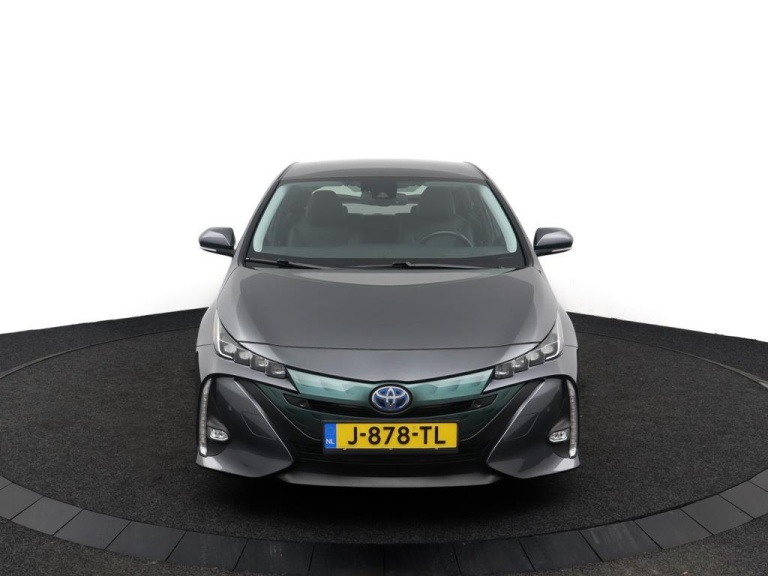 Toyota Prius - 1.8 Plug-in Executive 16