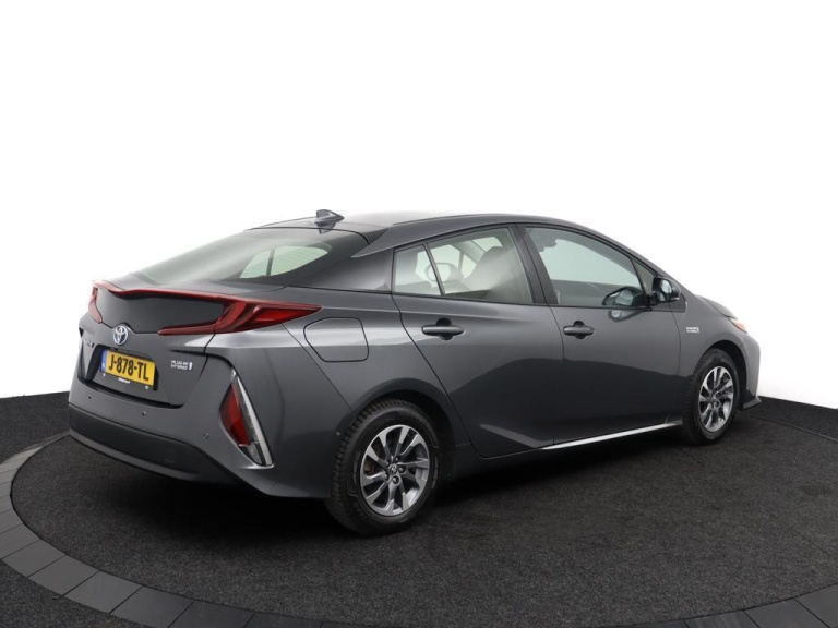Toyota Prius - 1.8 Plug-in Executive 2