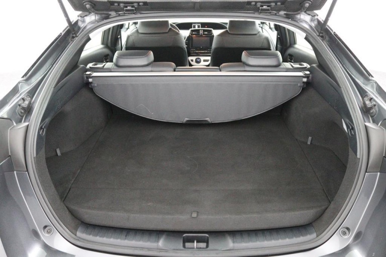 Toyota Prius - 1.8 Plug-in Executive 23