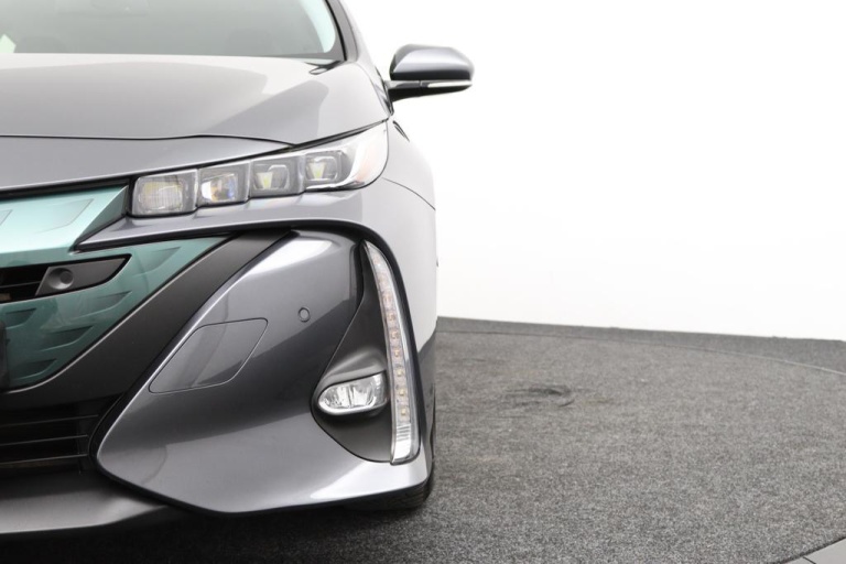 Toyota Prius - 1.8 Plug-in Executive 34