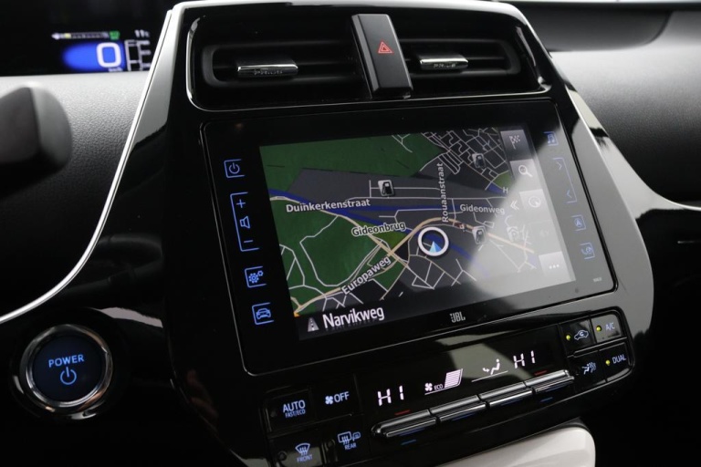 Toyota Prius - 1.8 Plug-in Executive 7