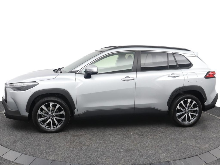 Toyota Corolla Cross - 2.0 High Power Hybrid First Edition 3
