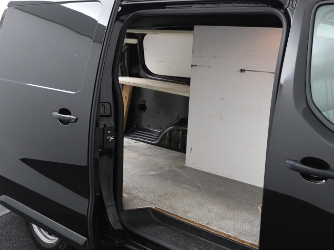 Toyota PROACE Worker - 2.0 D-4D Navigator Long