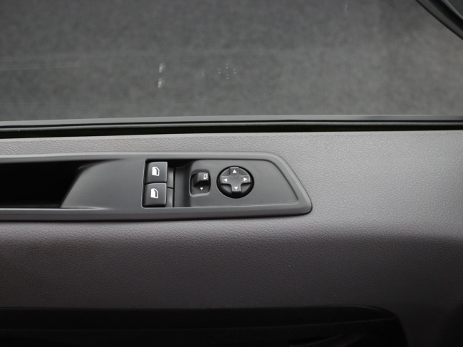 Toyota PROACE Worker - 2.0 D-4D Navigator Long