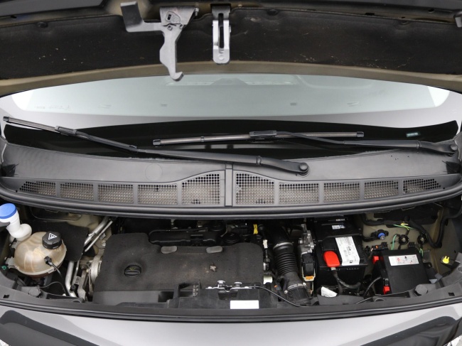 Toyota PROACE Worker - 2.0 D-4D Navigator Long