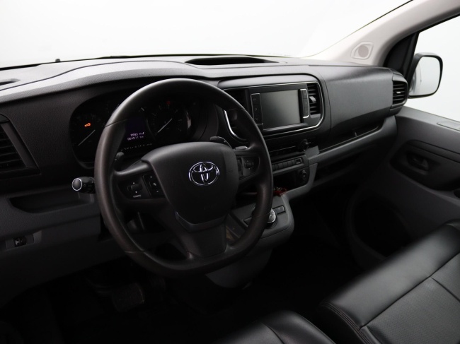 Toyota PROACE Worker - 2.0 D-4D Navigator Long
