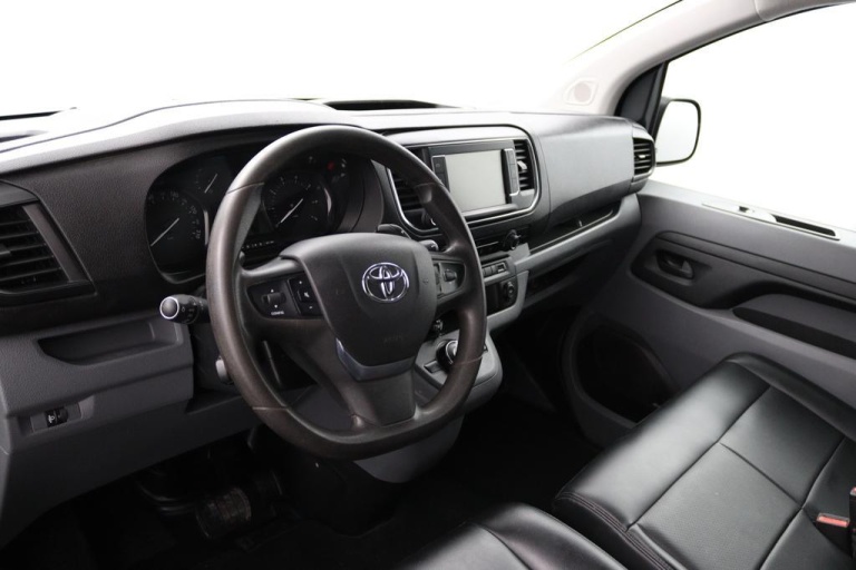 Toyota PROACE Worker - 2.0 D-4D Navigator Long 4
