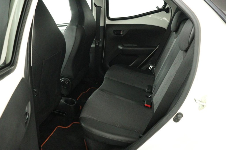 Toyota Aygo - 1.0 VVT-i x-otic 18