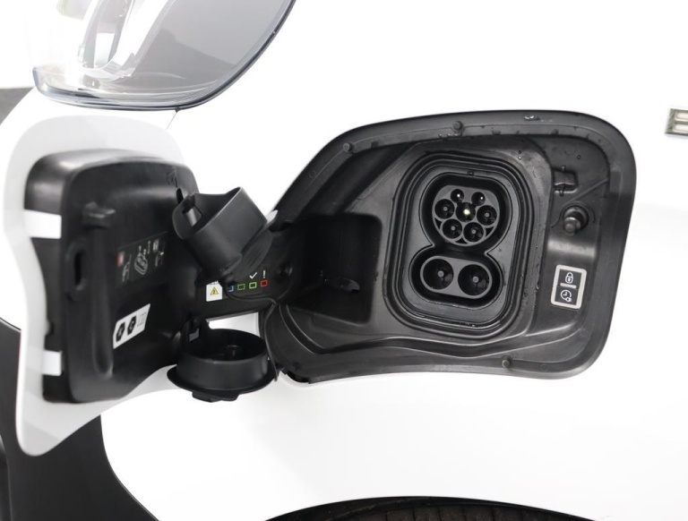 Toyota PROACE Electric Worker - Live Extra Range Long 75 kWh 31