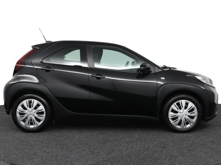 Toyota Aygo X - 1.0 VVT-i MT Play 13