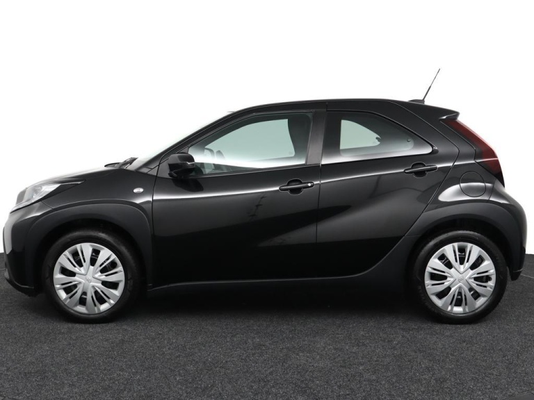 Toyota Aygo X - 1.0 VVT-i MT Play 3