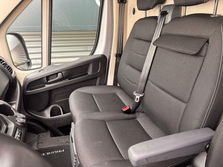 Toyota PROACE Max Elec - 3.5t L3H2 Navigator Heavy 110 kWh 15