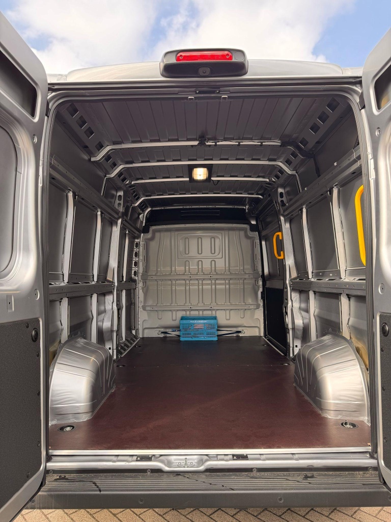 Toyota PROACE Max Elec - 3.5t L3H2 Navigator Heavy 110 kWh 18