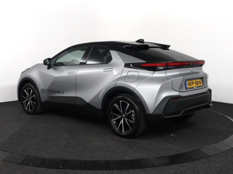 Toyota C-HR - 2.0 Plug-in Hybrid 220 First Edition 12