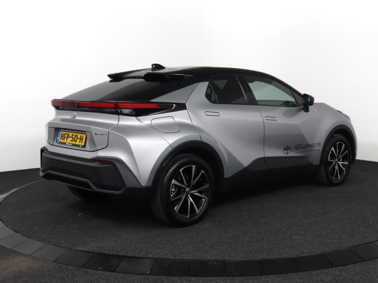 Toyota C-HR - 2.0 Plug-in Hybrid 220 First Edition 2