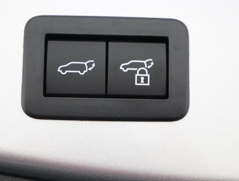 Toyota C-HR - 2.0 Plug-in Hybrid 220 First Edition 52