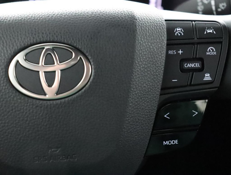 Toyota C-HR - 1.8 Hybrid 140 Active 21