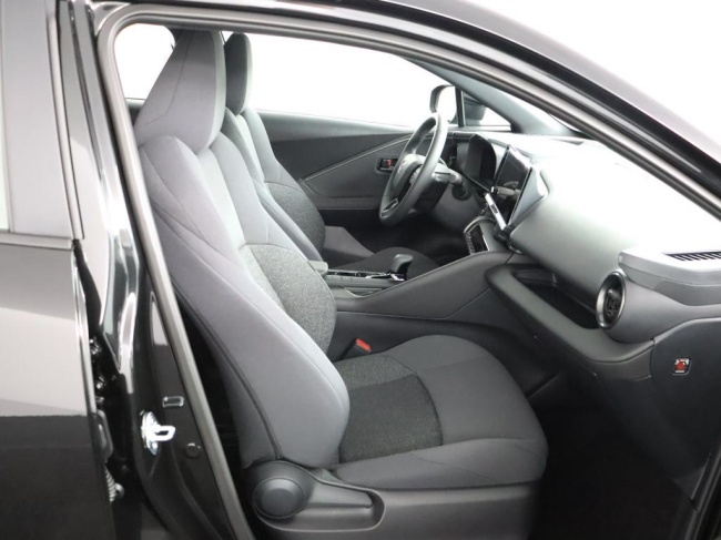 Toyota C-HR - 1.8 Hybrid 140 Active