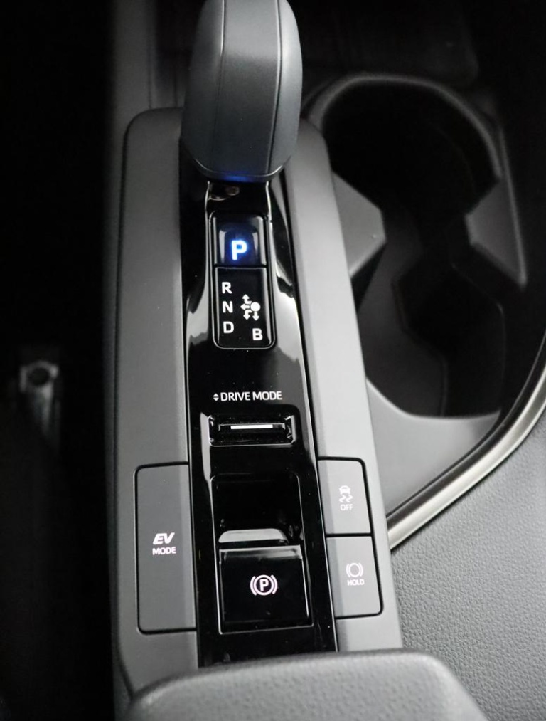 Toyota C-HR - 1.8 Hybrid 140 Active 27