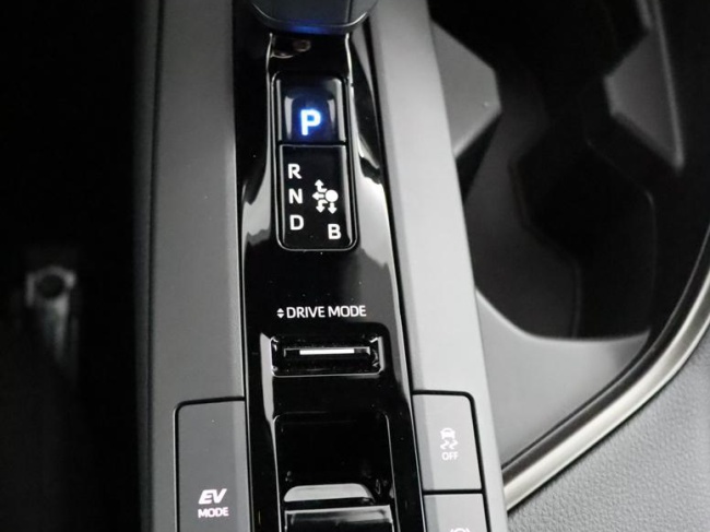 Toyota C-HR - 1.8 Hybrid 140 Active