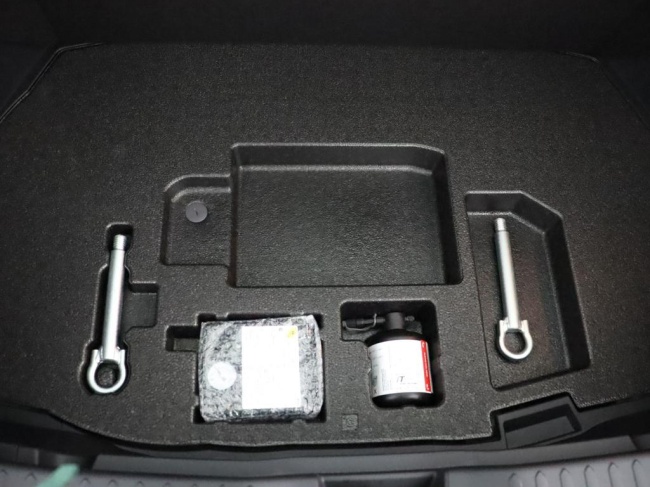 Toyota C-HR - 1.8 Hybrid 140 Active