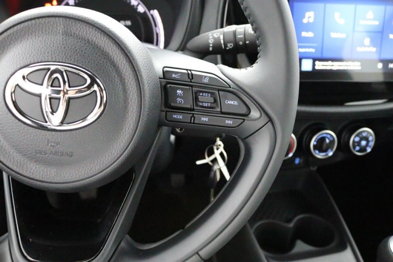 Toyota Aygo X - 1.0 VVT-i MT Play 21
