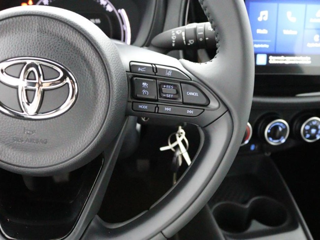 Toyota Aygo X - 1.0 VVT-i MT Play