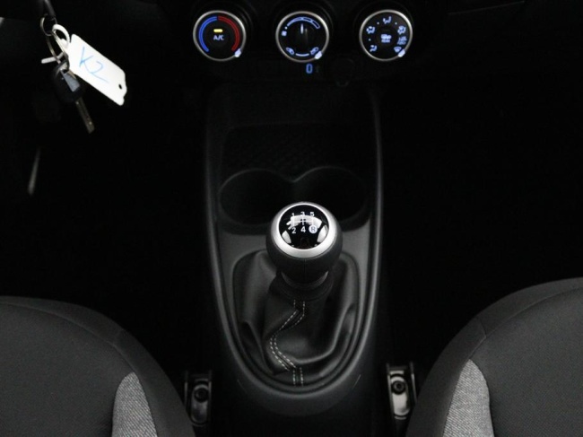 Toyota Aygo X - 1.0 VVT-i MT Play