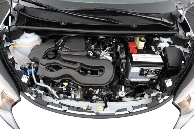 Toyota Aygo X - 1.0 VVT-i MT Play 31