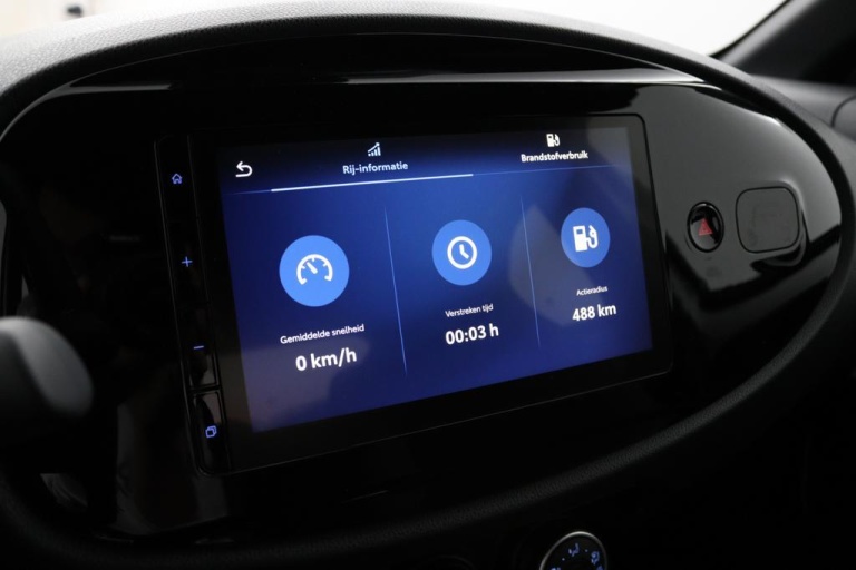 Toyota Aygo X - 1.0 VVT-i MT Play 41