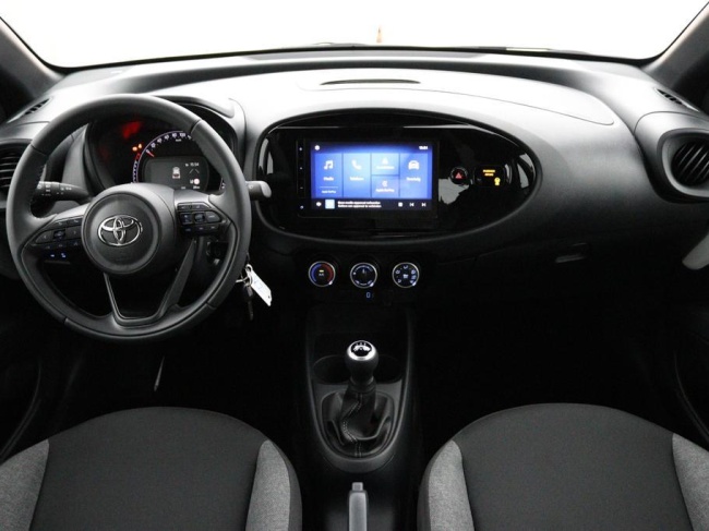 Toyota Aygo X - 1.0 VVT-i MT Play