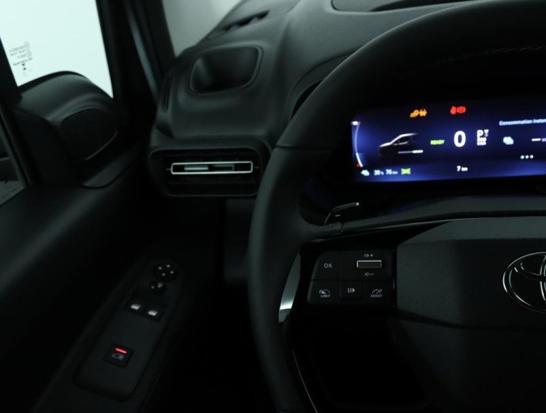 Toyota PROACE CITY Electric - Navigator 50 kWh 18
