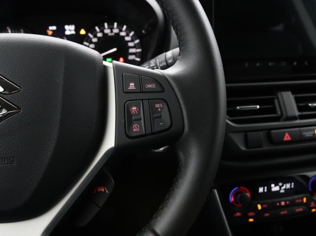 Suzuki S-Cross - 1.4 Boosterjet Select Smart Hybrid